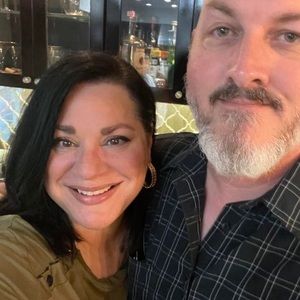 Meet your Posher, Dina